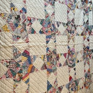 Vintage colorful star quilt, good condition for age of quilt. 80 x 68